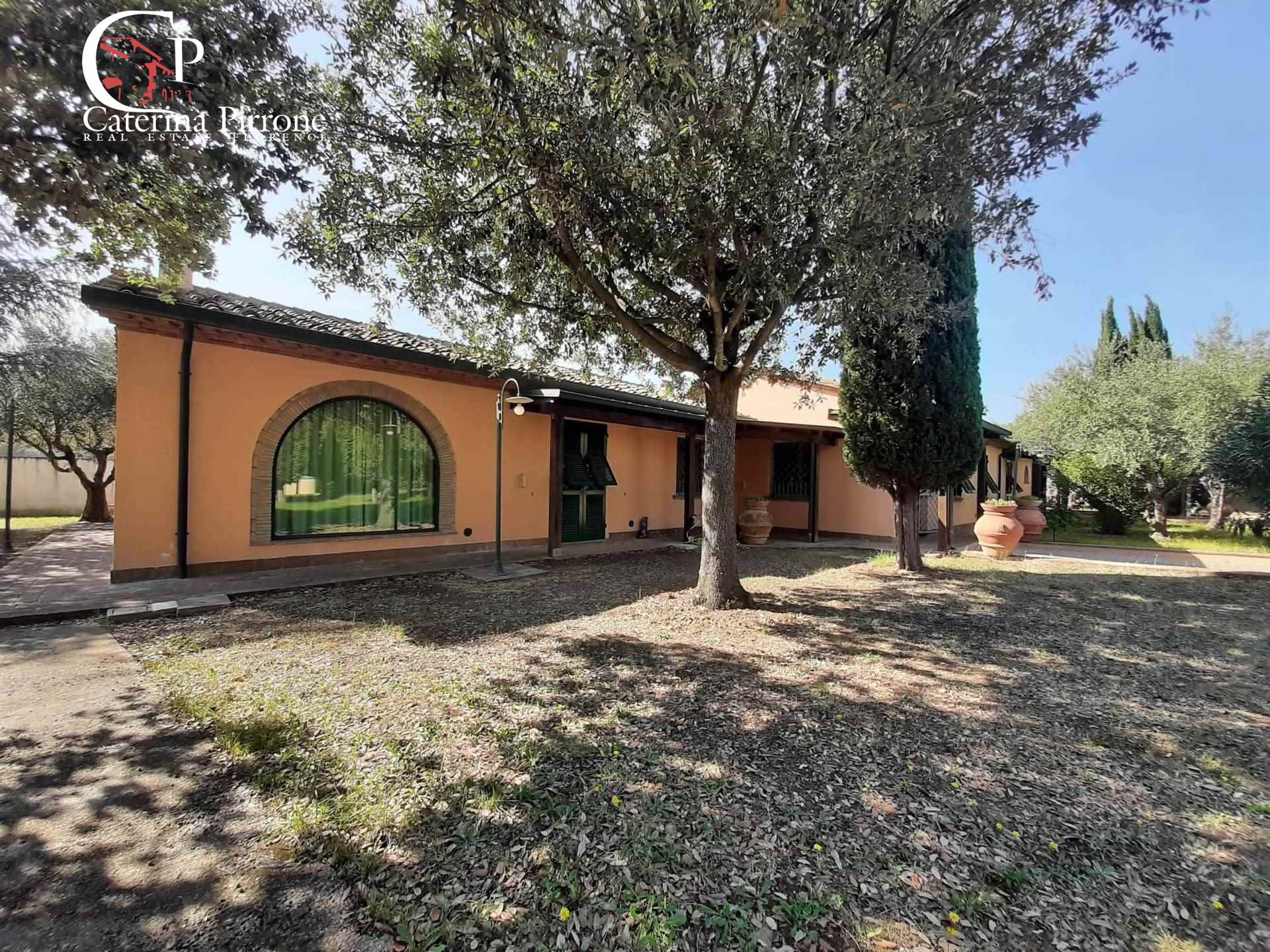 Villa in vendita a Cecina