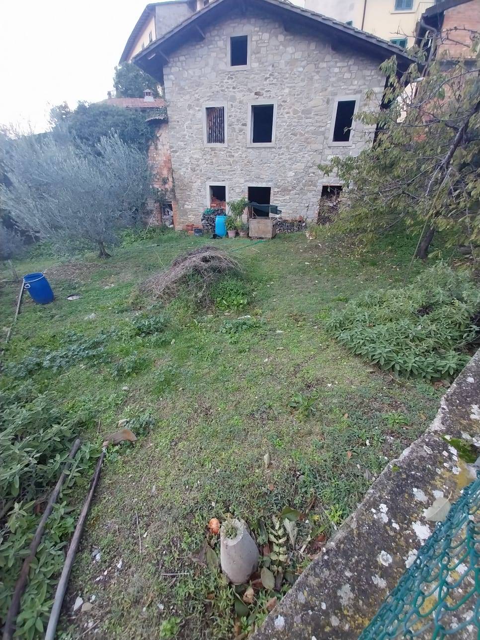 Colonica in vendita a San Godenzo