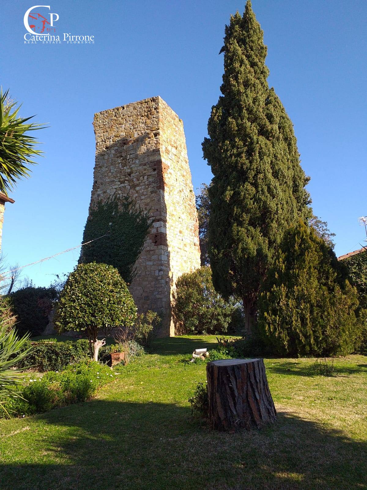 Appartamento in vendita a Follonica, Fuori Paese