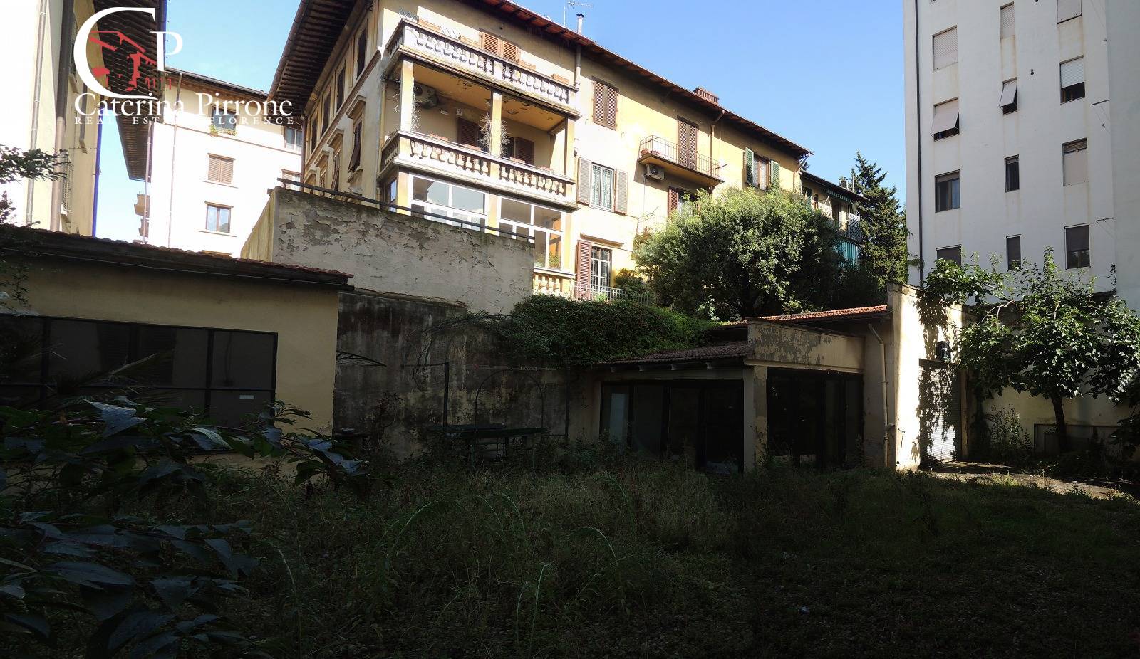 Appartamento indipendente in vendita a Firenze, Libert