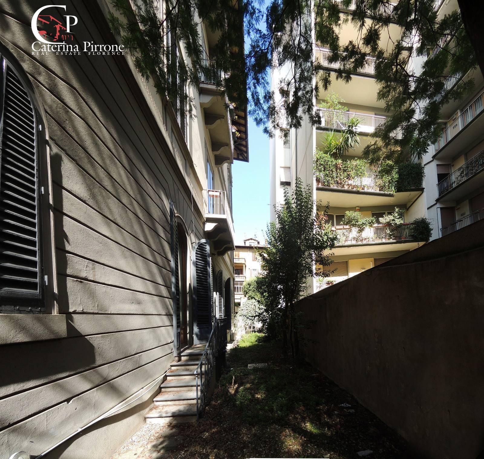 Appartamento indipendente in vendita a Firenze, Libert