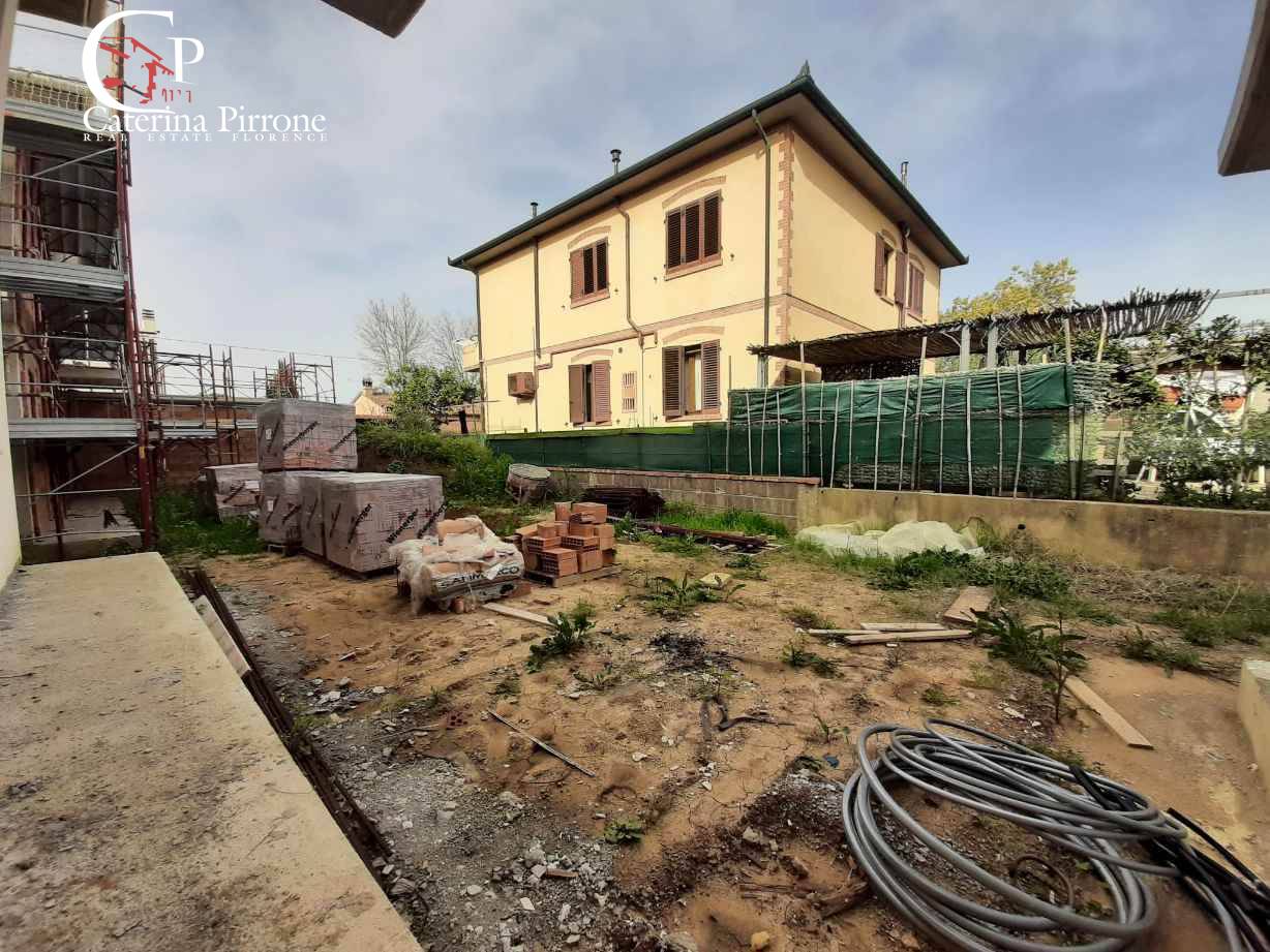 Appartamento indipendente in vendita a Cecina, Cecina Mare