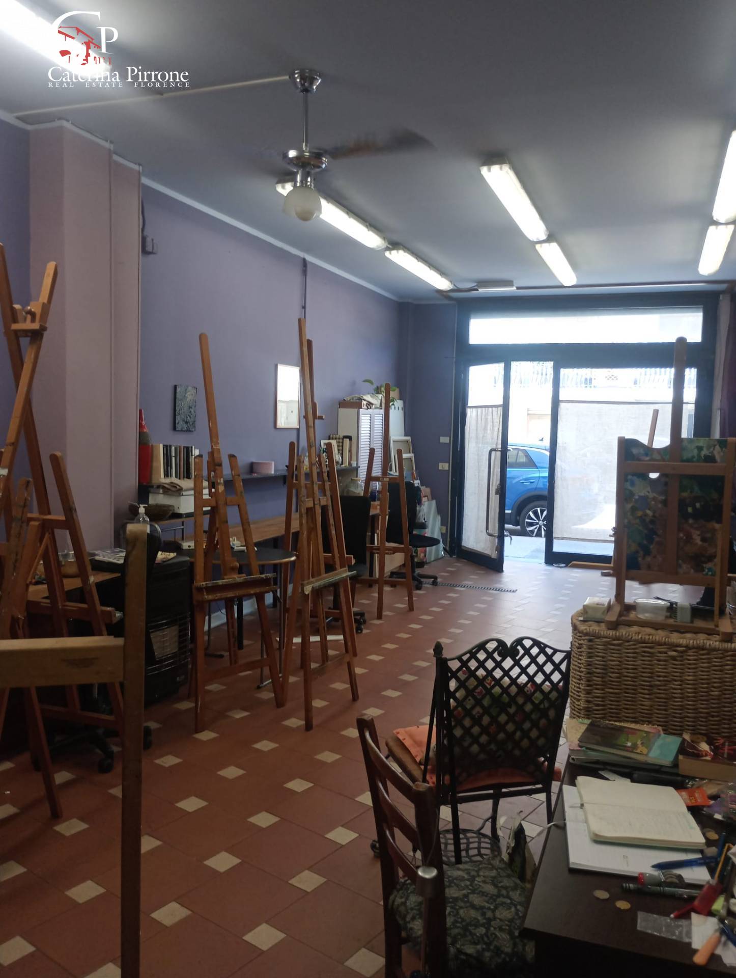 Negozio in vendita a Firenze, Isolotto