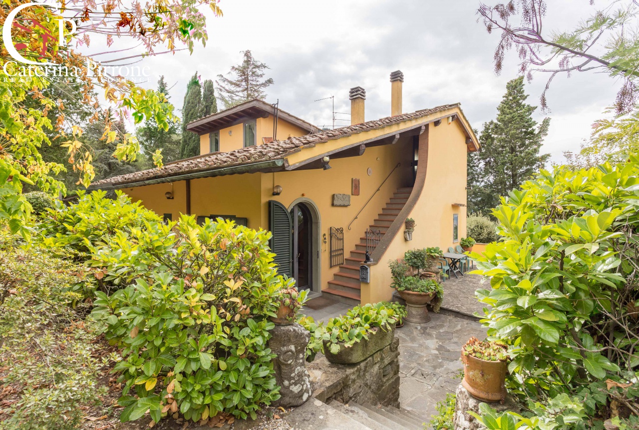 Villa in vendita a Firenze, Settignano