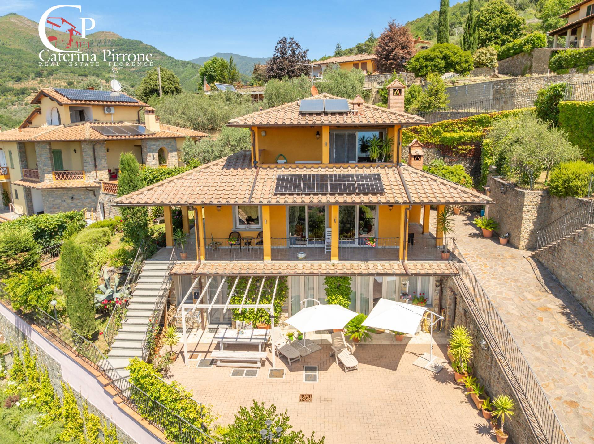 Villa in vendita a Reggello
