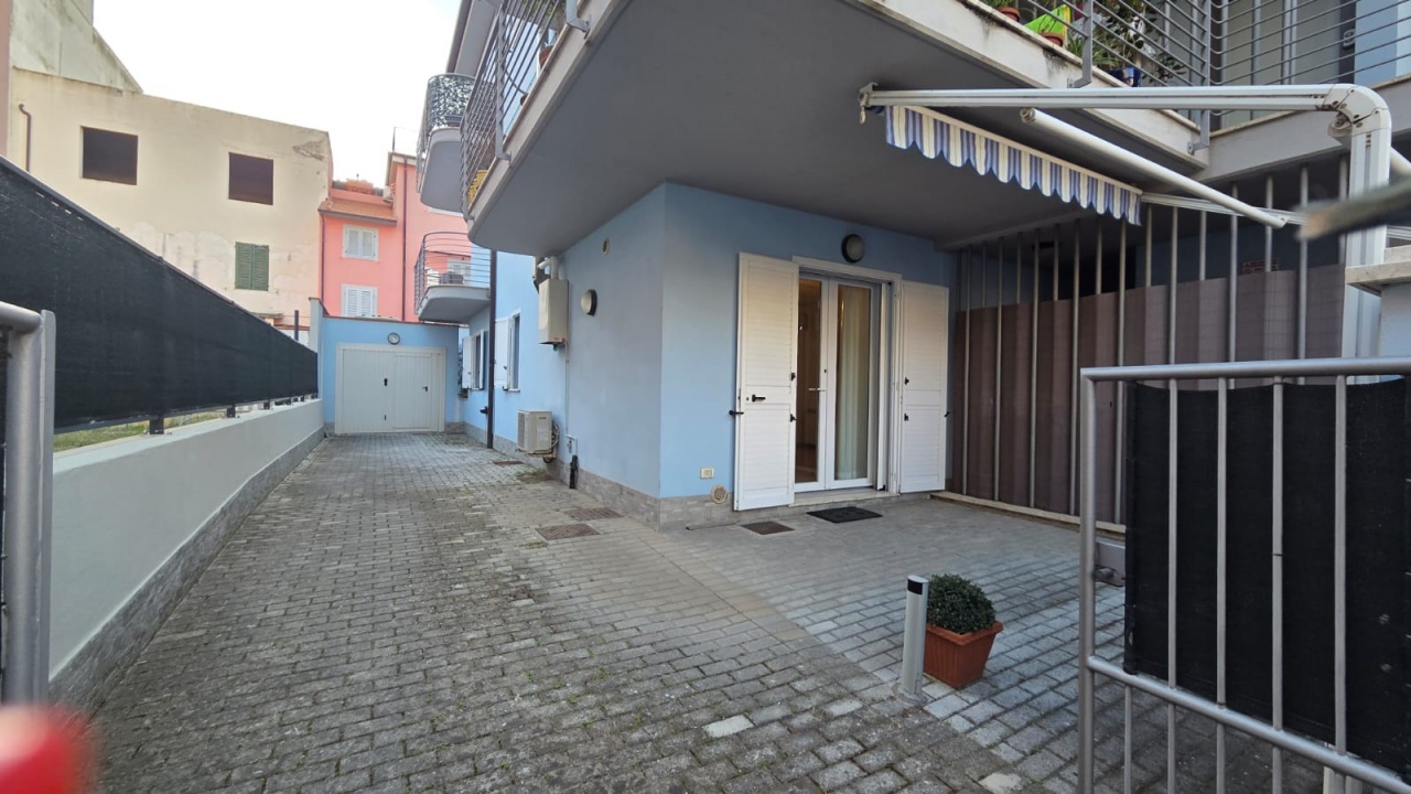 Appartamento in affitto a Follonica