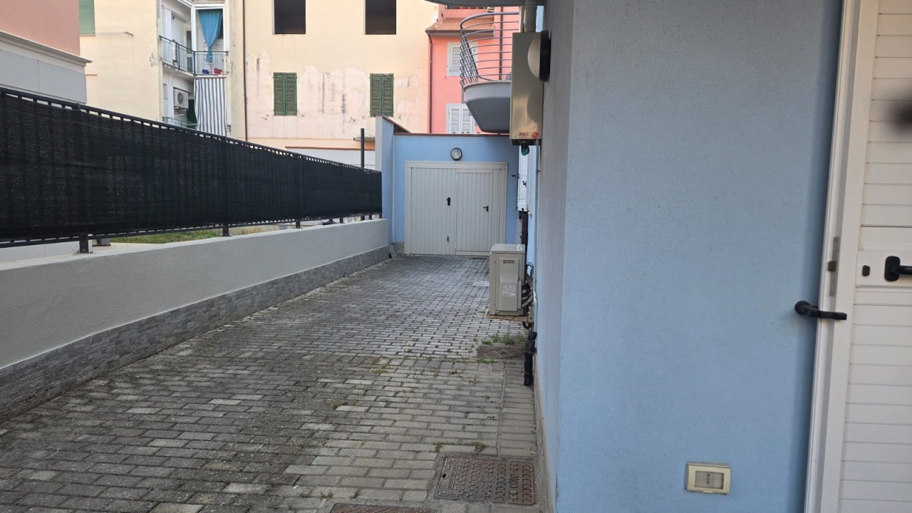Appartamento in affitto a Follonica