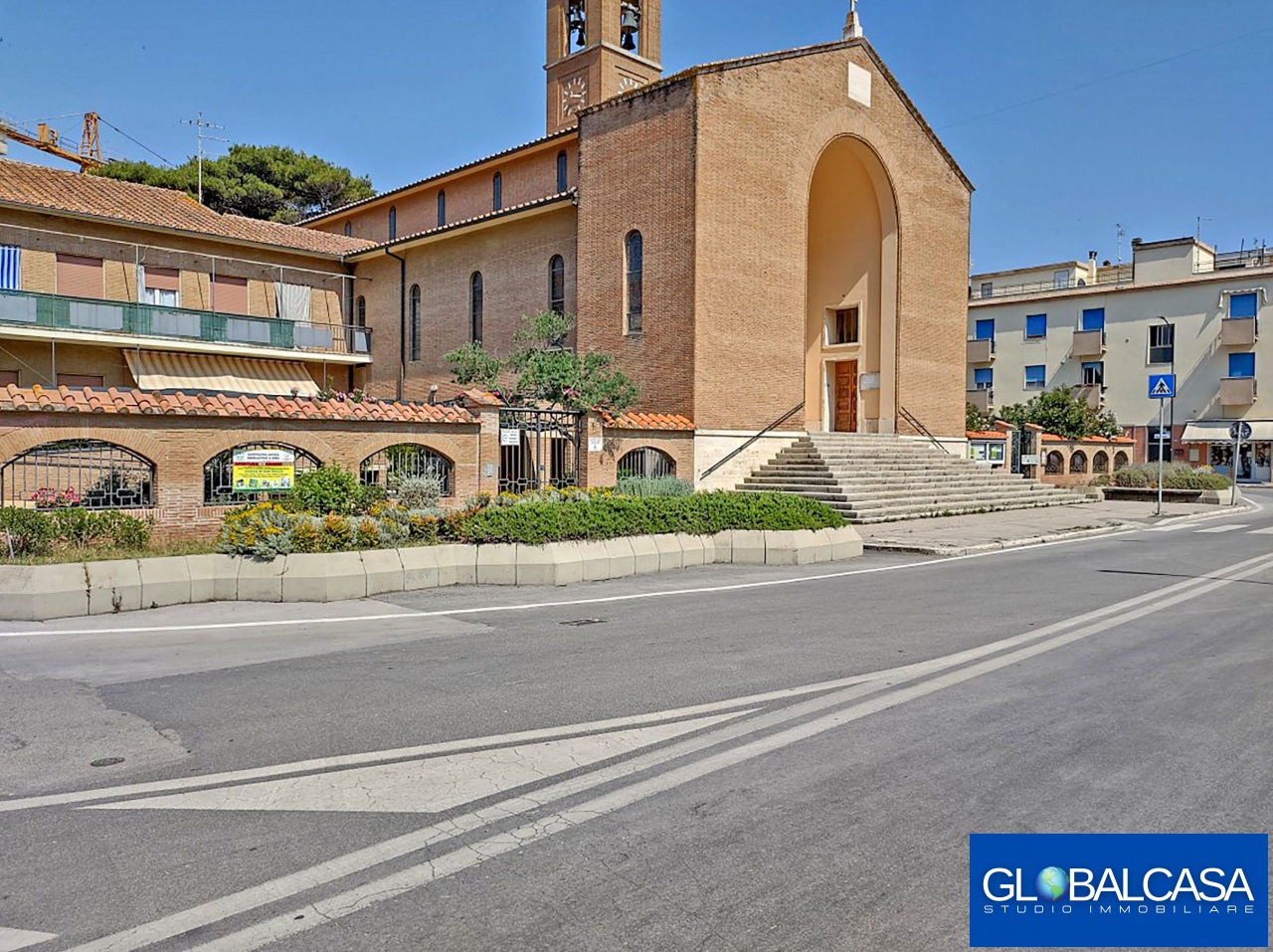 Commerciale Altro in vendita a Grosseto, Marina di Grosseto