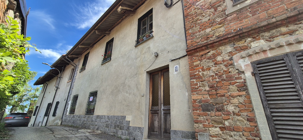 Casa indipendente con giardino in localita' monticelli, Verrua Savoia