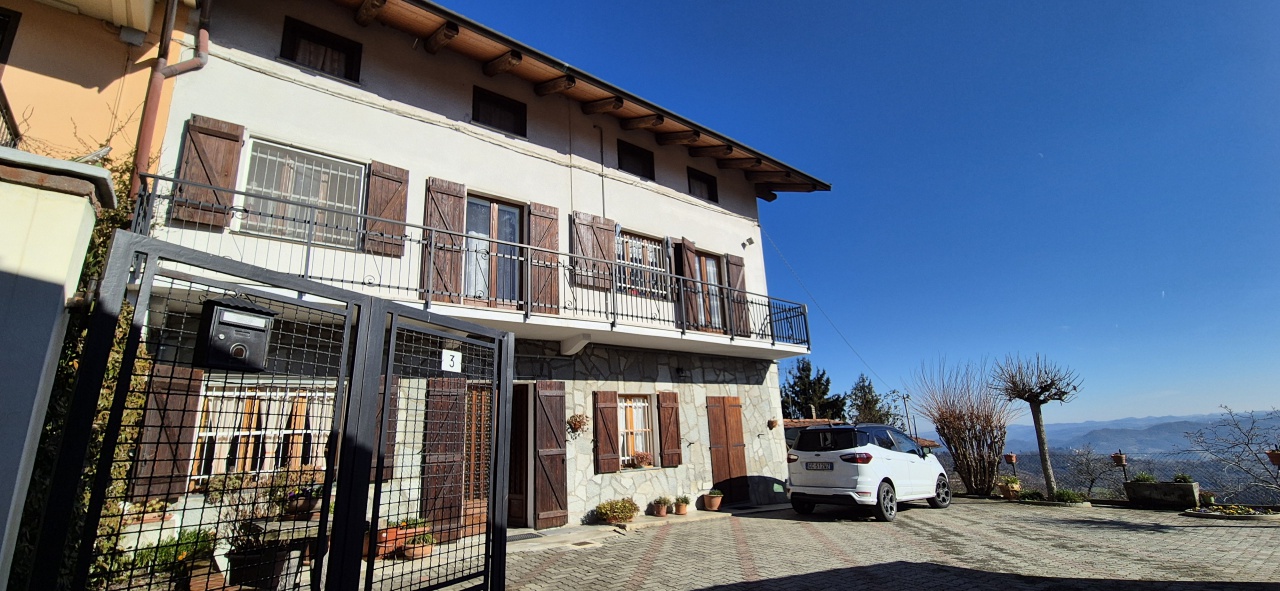 Casa indipendente con giardino in strada della marca, Castagneto Po