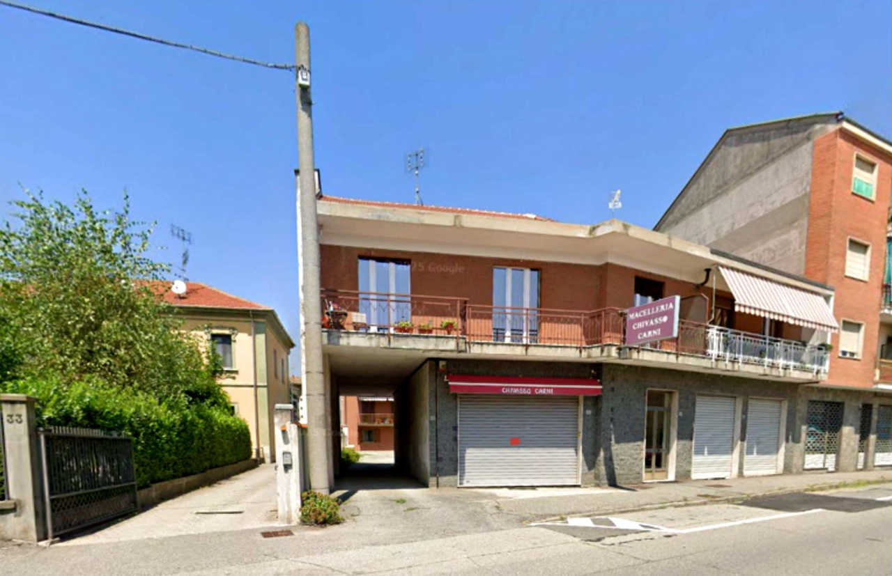 Locale commerciale da ristrutturare in corso galileo ferraris, Chivasso