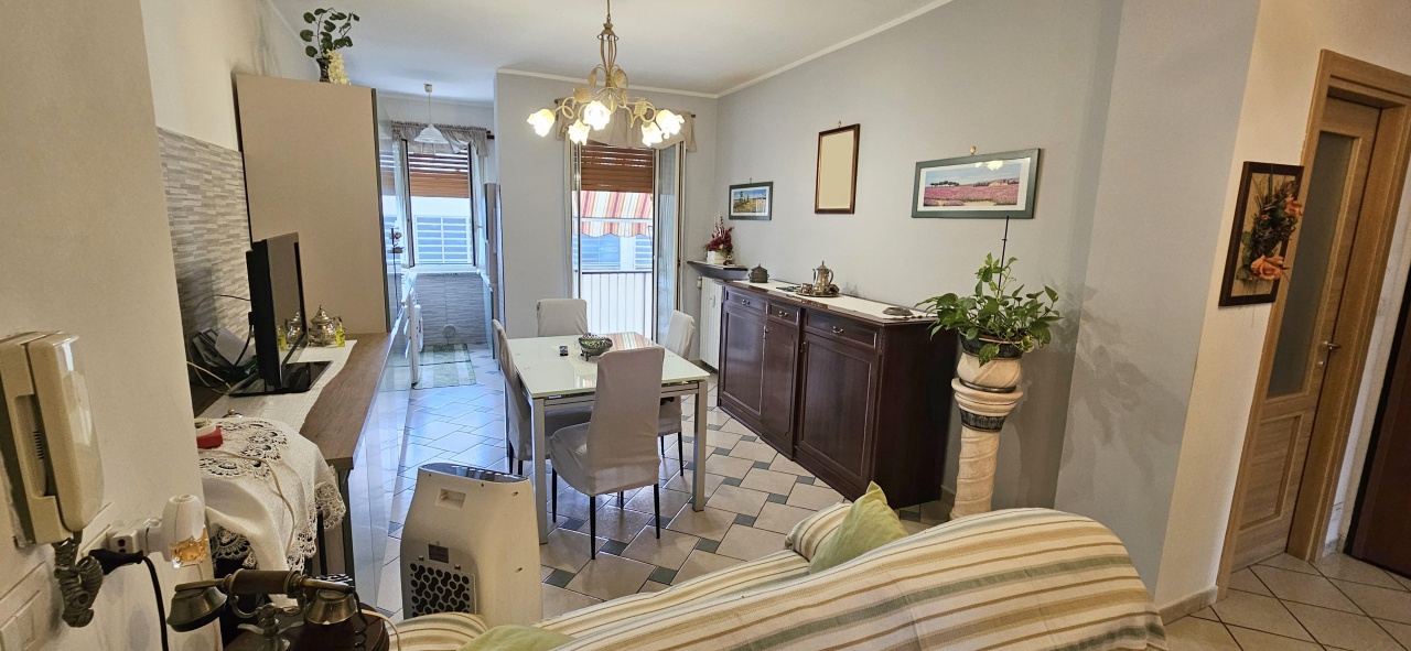 Trilocale in vendita in via baraggino, Chivasso