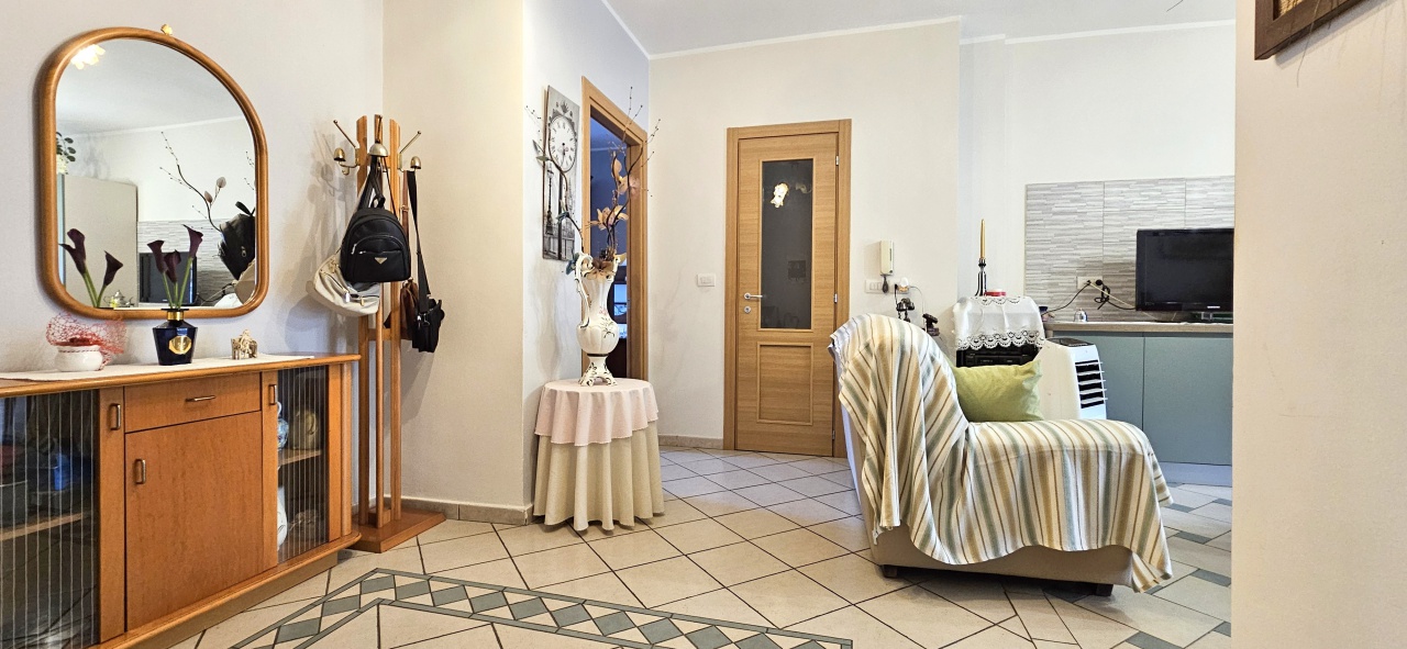 Trilocale in vendita in via baraggino, Chivasso