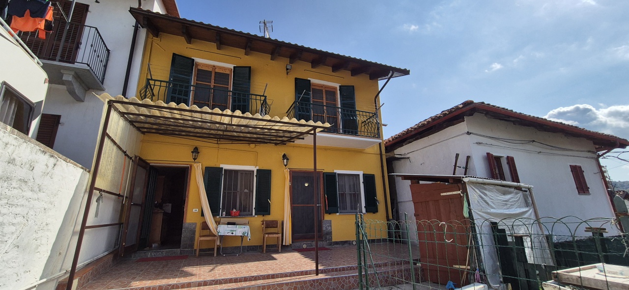Casa indipendente con giardino in via verdi, Cavagnolo
