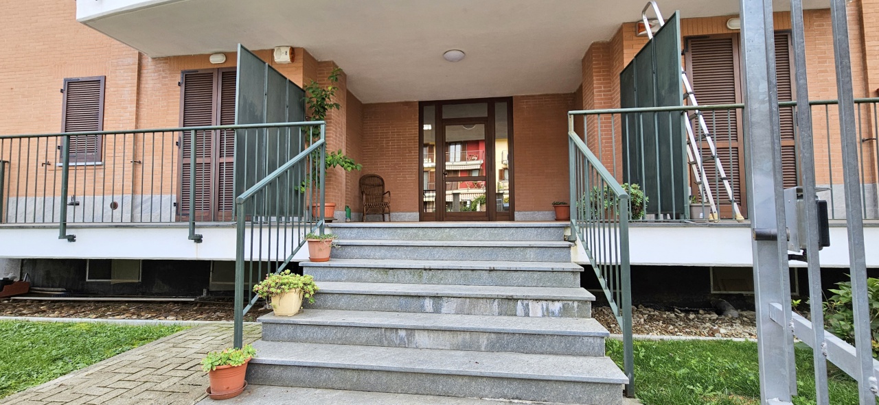 Quadrilocale con terrazzo in via montegrappa, Chivasso