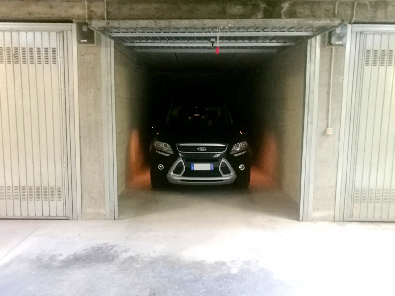 Box/Garage 16mq con box in via eugenio clara, Chivasso