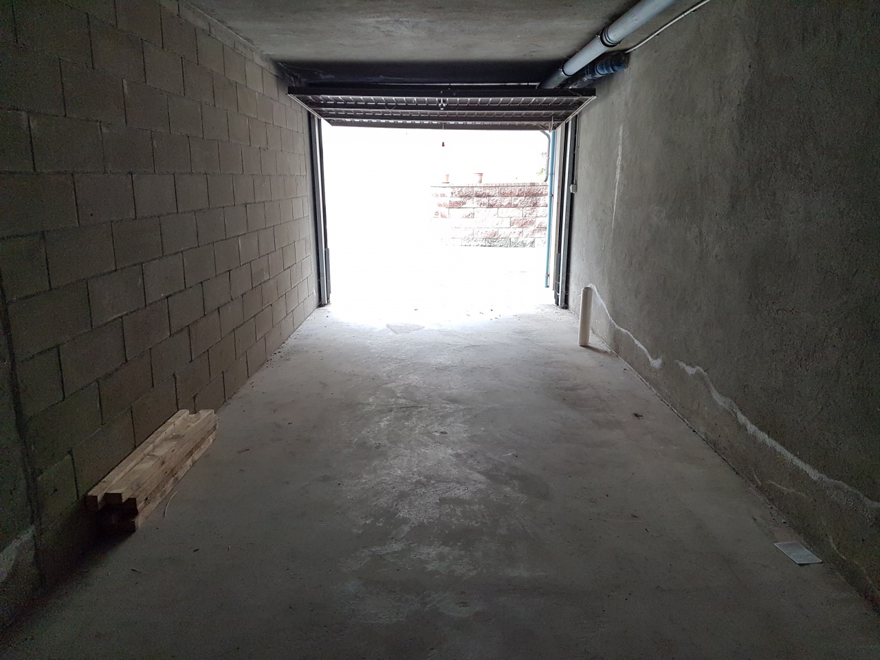 Box/Garage 23mq con box in via blatta, Chivasso