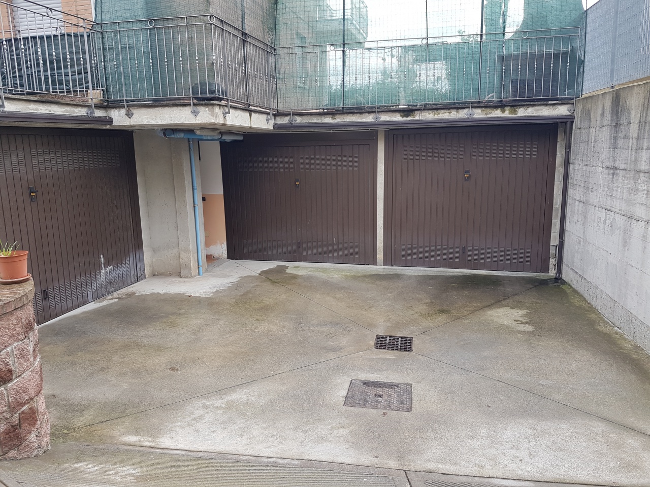 Box/Garage 23mq con box in via blatta, Chivasso