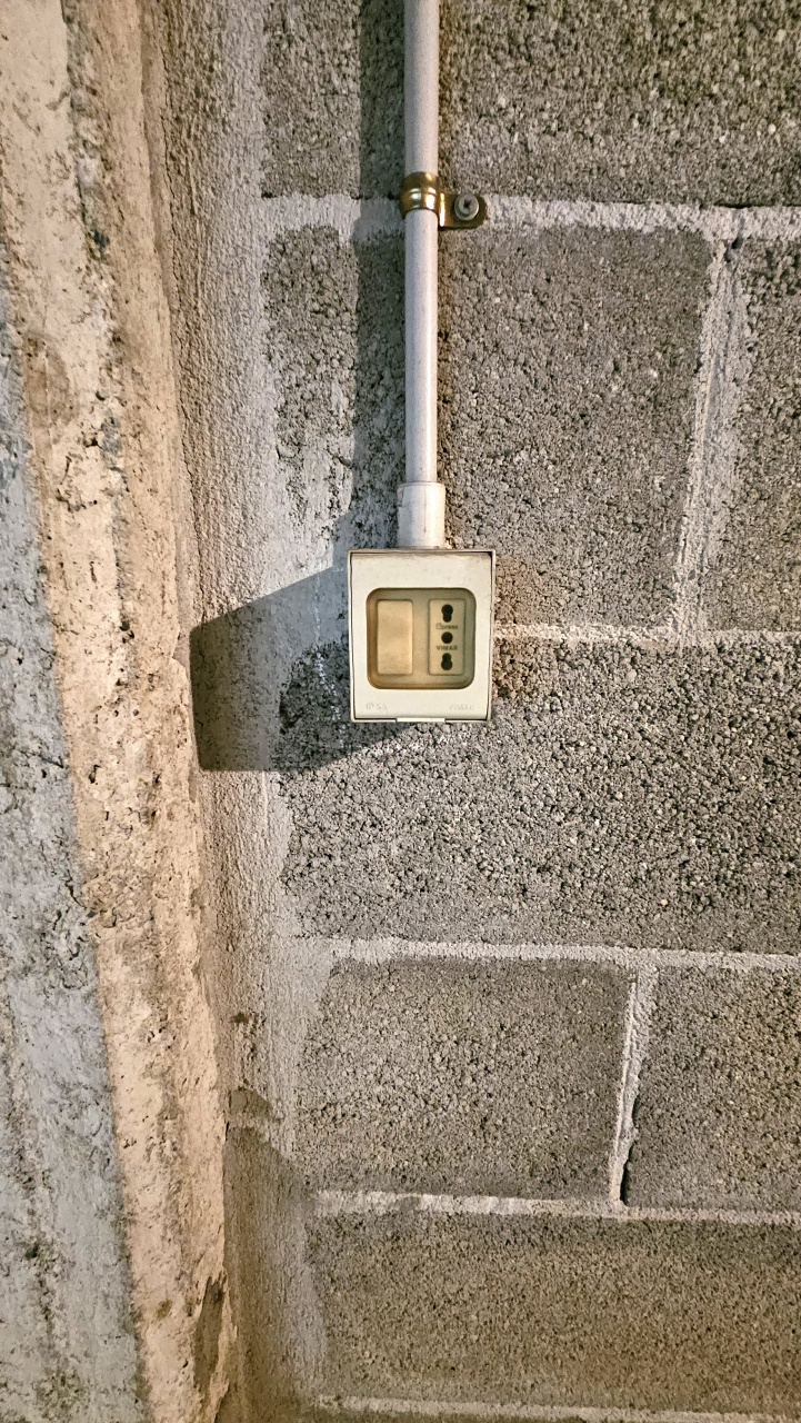 Box/Garage 15mq con box in via blatta, Chivasso