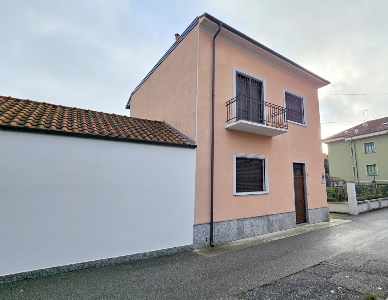 Casa indipendente con giardino in via xii maggio, Chivasso