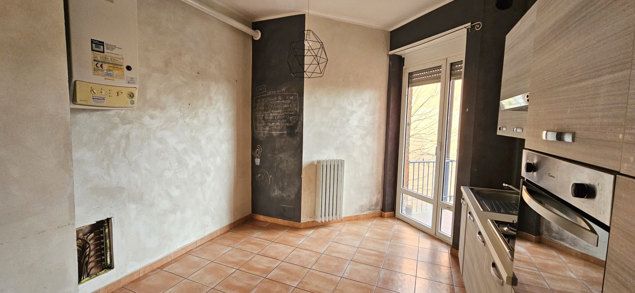 Appartamento con box in corso galileo ferraris, Chivasso