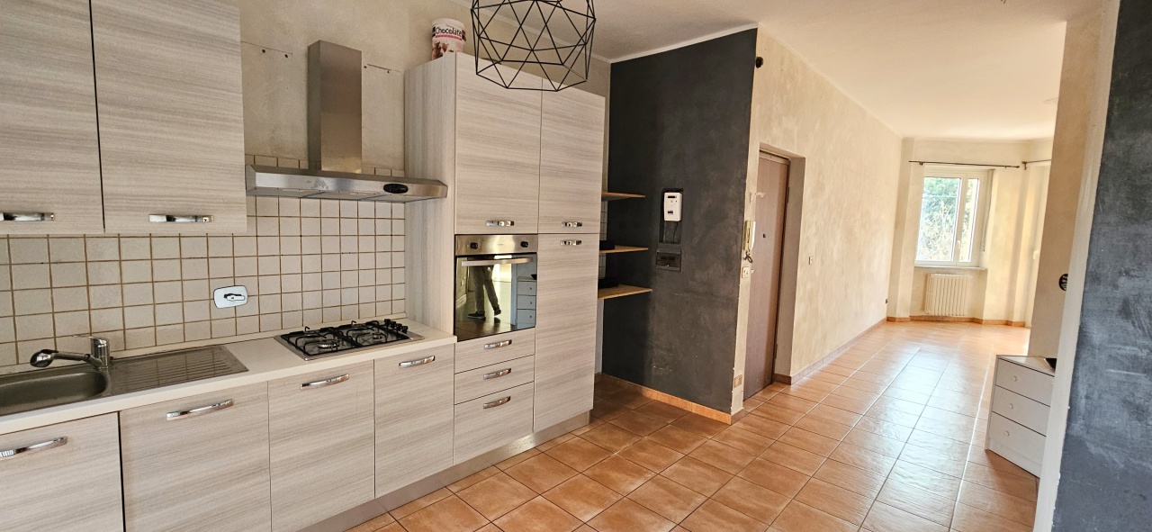 Appartamento con box in corso galileo ferraris, Chivasso