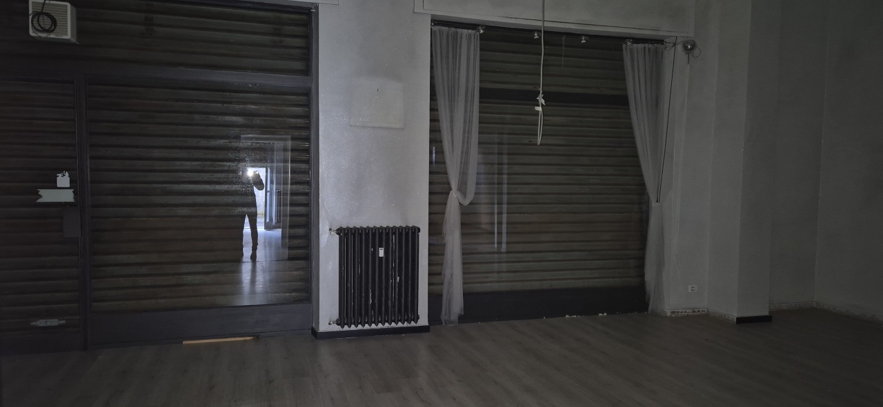 Locale commerciale in affitto in via siccardi, Chivasso