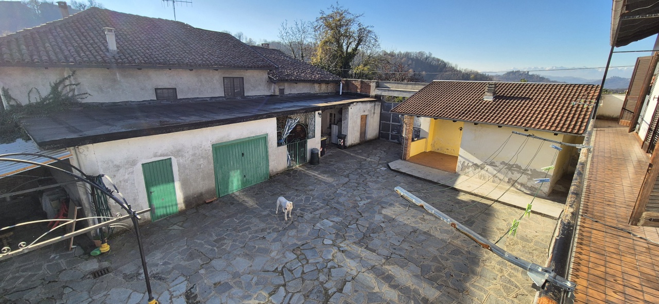 Casa indipendente con giardino in via casa porta, Cavagnolo