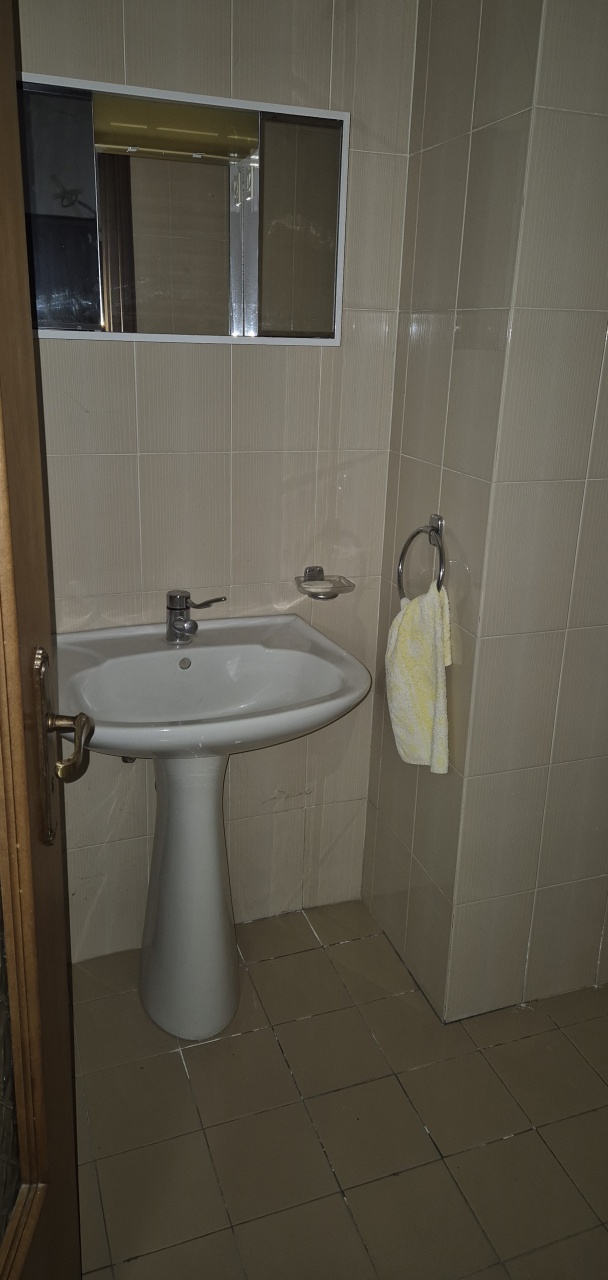 Locale commerciale in affitto in via umberto i, Foglizzo