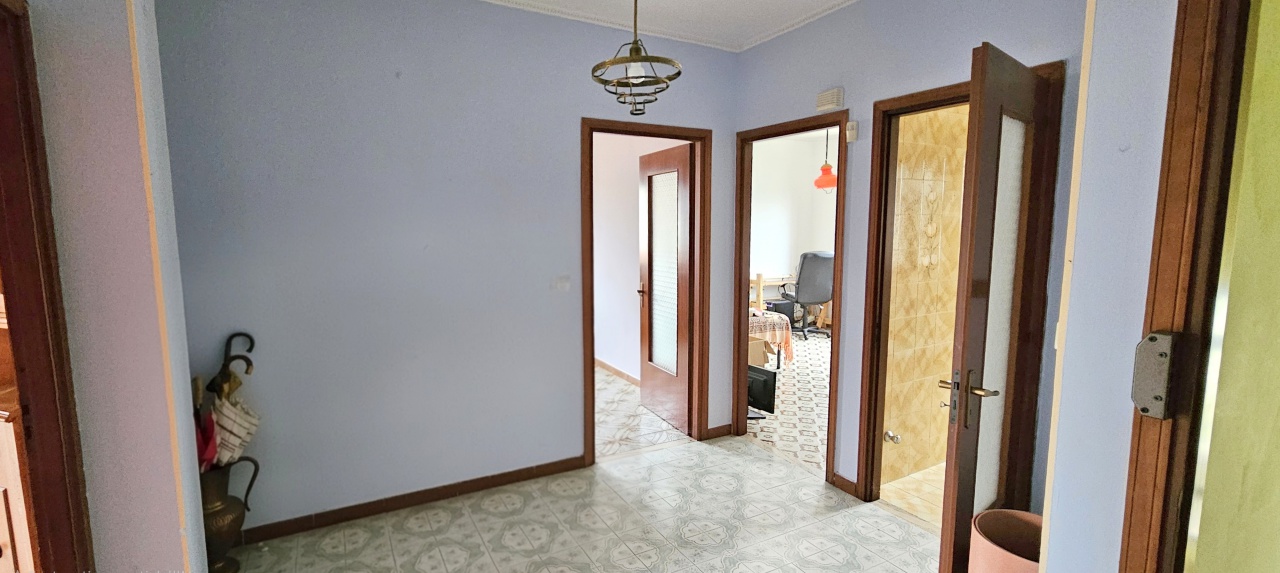 Trilocale con box in via borghovecchio, Verolengo