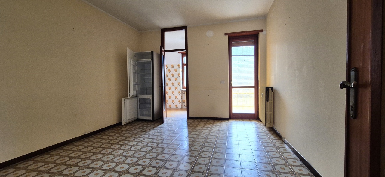 Trilocale con box doppio in via chivasso, San Sebastiano da Po