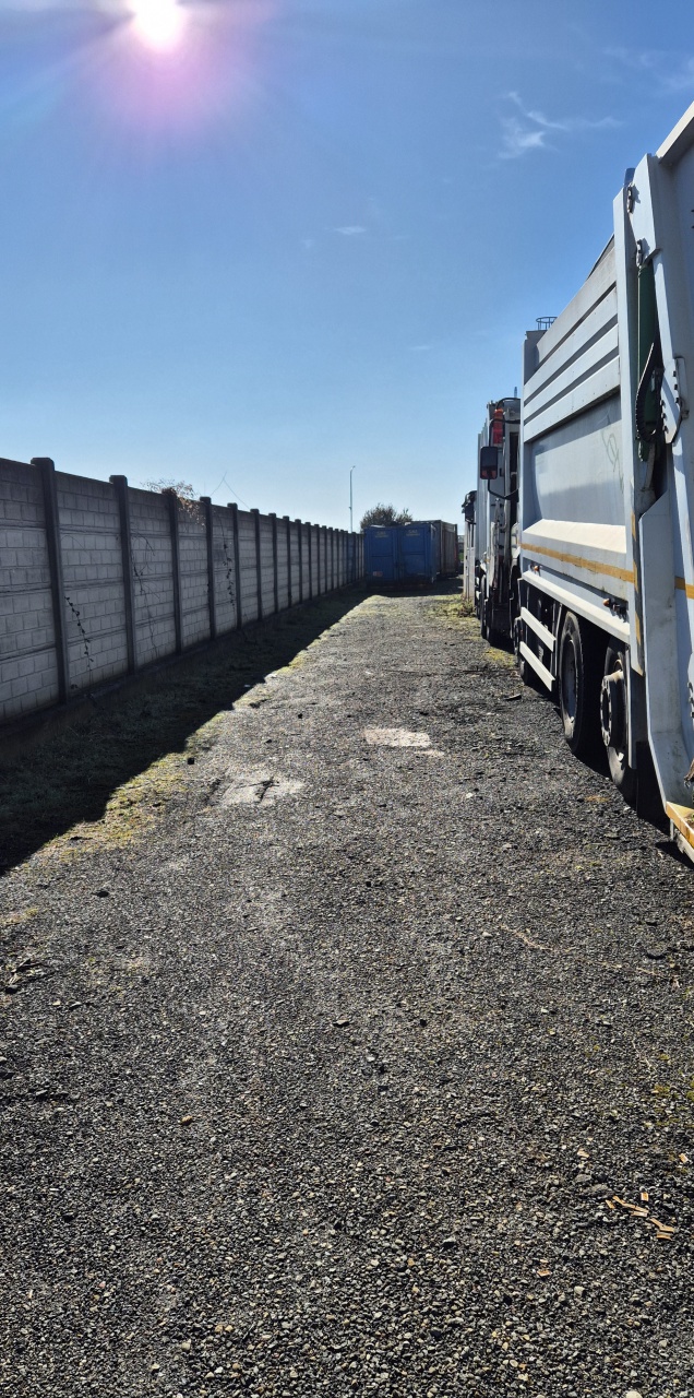 Capannone con giardino in via enzo ferrari 9, Verolengo