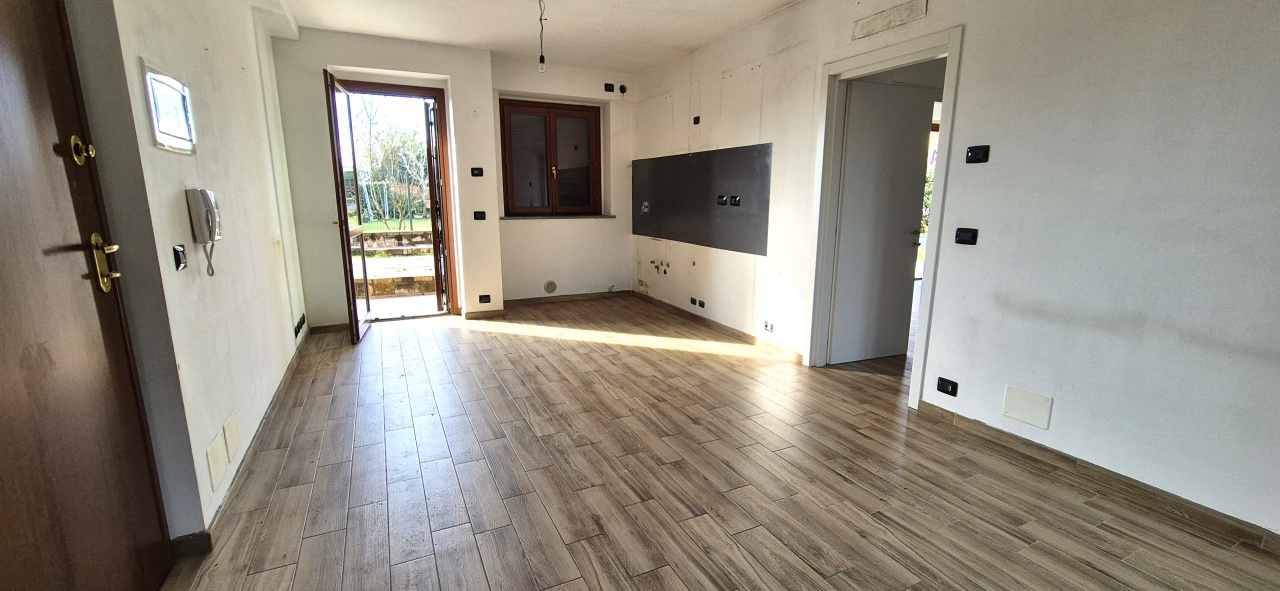 Trilocale con giardino in via favorita, Chivasso