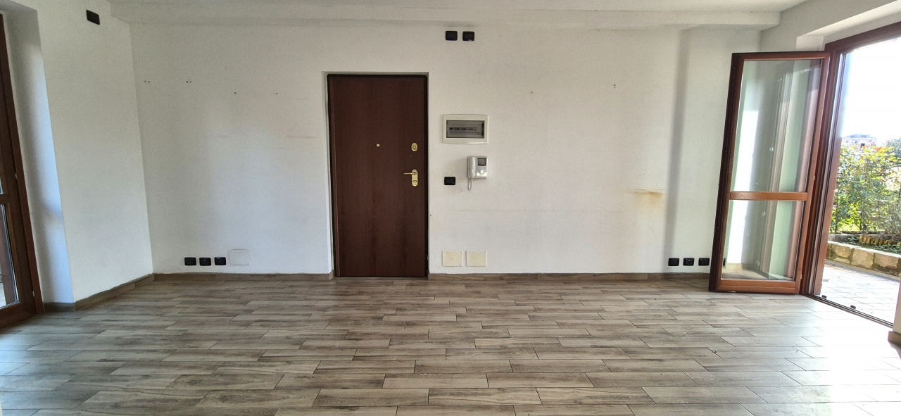 Trilocale con giardino in via favorita, Chivasso