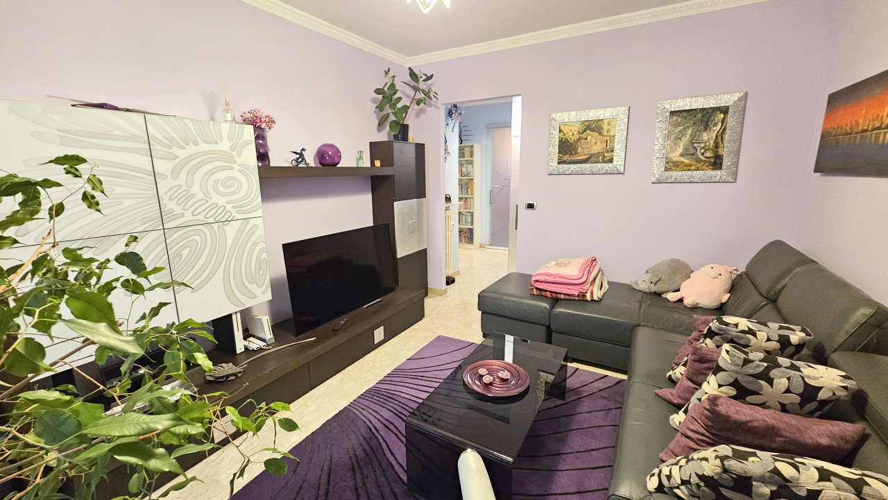 Trilocale in vendita in viale vittorio veneto, Chivasso