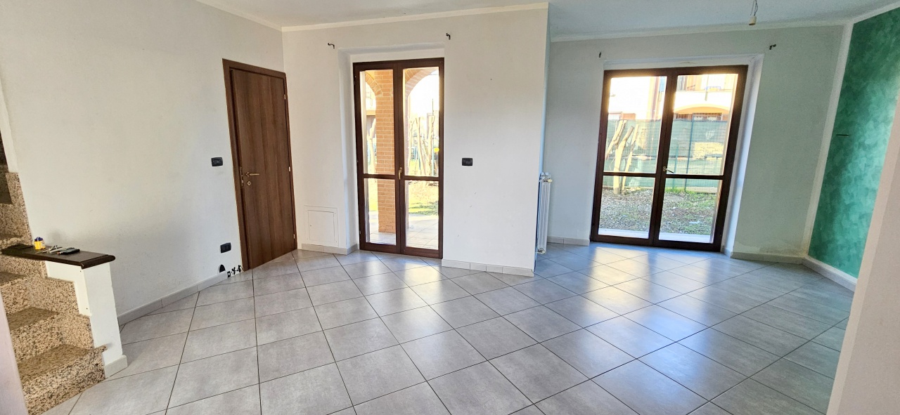 Casa indipendente con giardino in via pietro micca 25, Cigliano