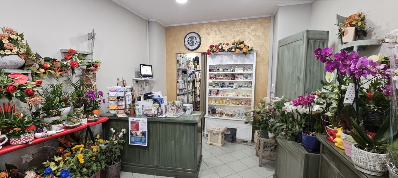 Locale commerciale a basso consumo in via torino 11, Chivasso