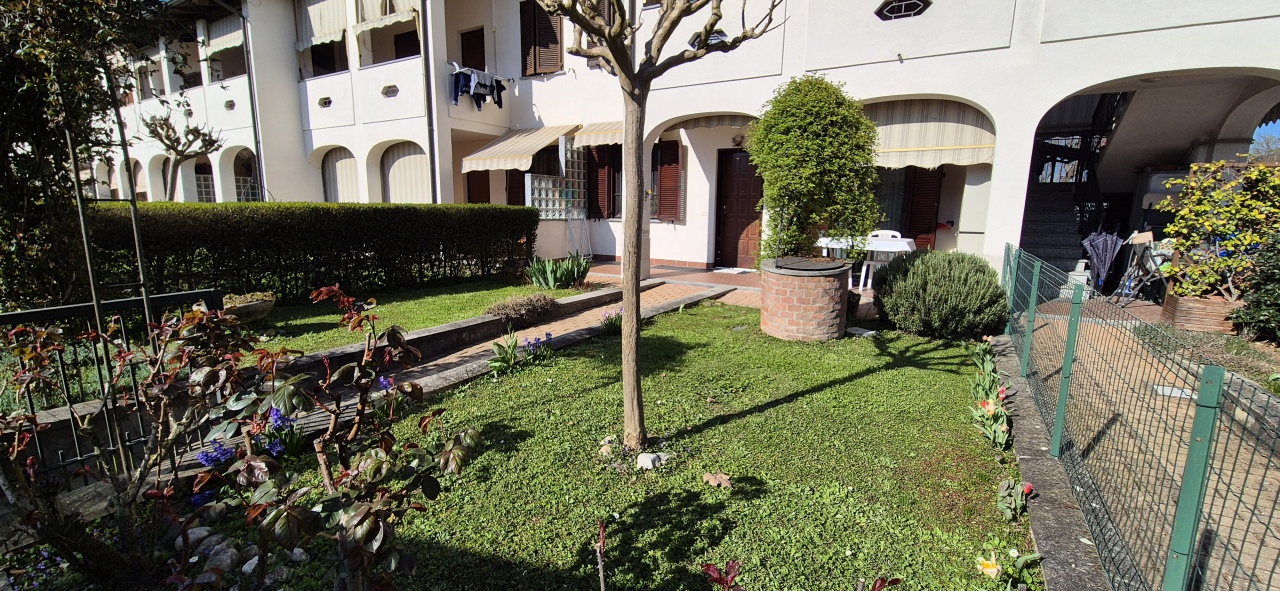 Appartamento con giardino in via garibaldi, Lauriano