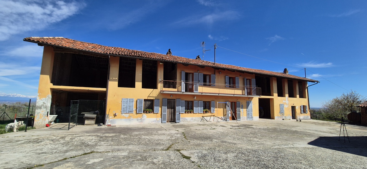 Casa indipendente con giardino in localita' bicocca, Verrua Savoia
