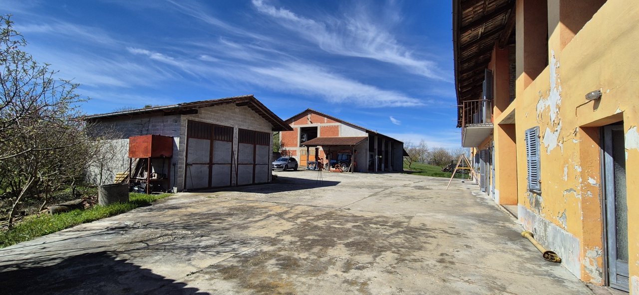 Casa indipendente con giardino in localita' bicocca, Verrua Savoia