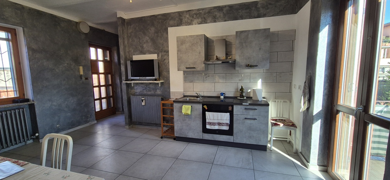 Casa indipendente in vendita in via san raffaele, Chivasso