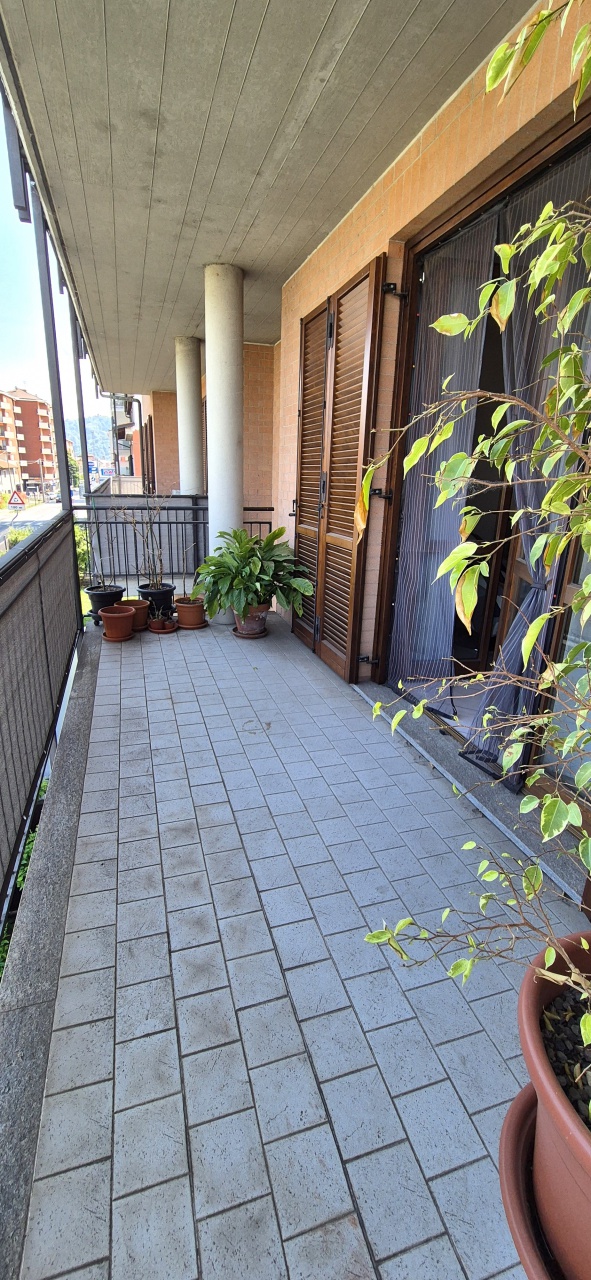 Appartamento con terrazzo in via caluso, Chivasso