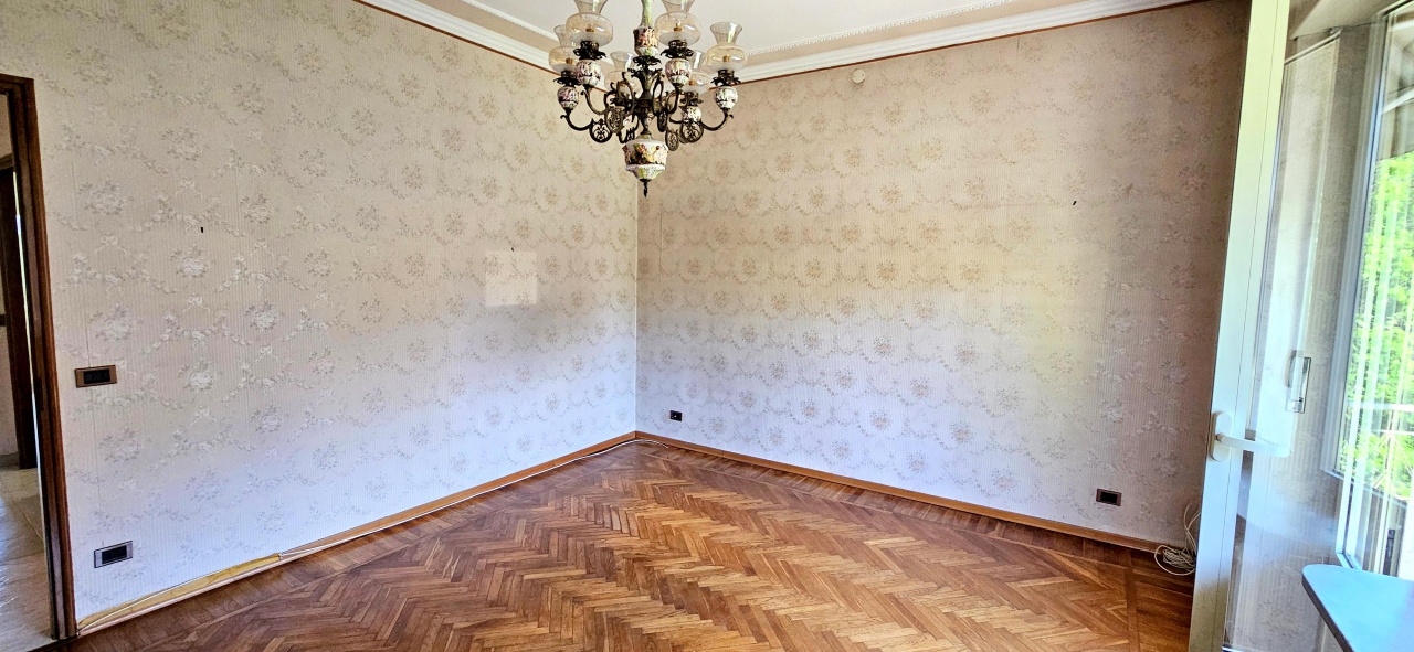 Quadrilocale con box in via mazze', Chivasso