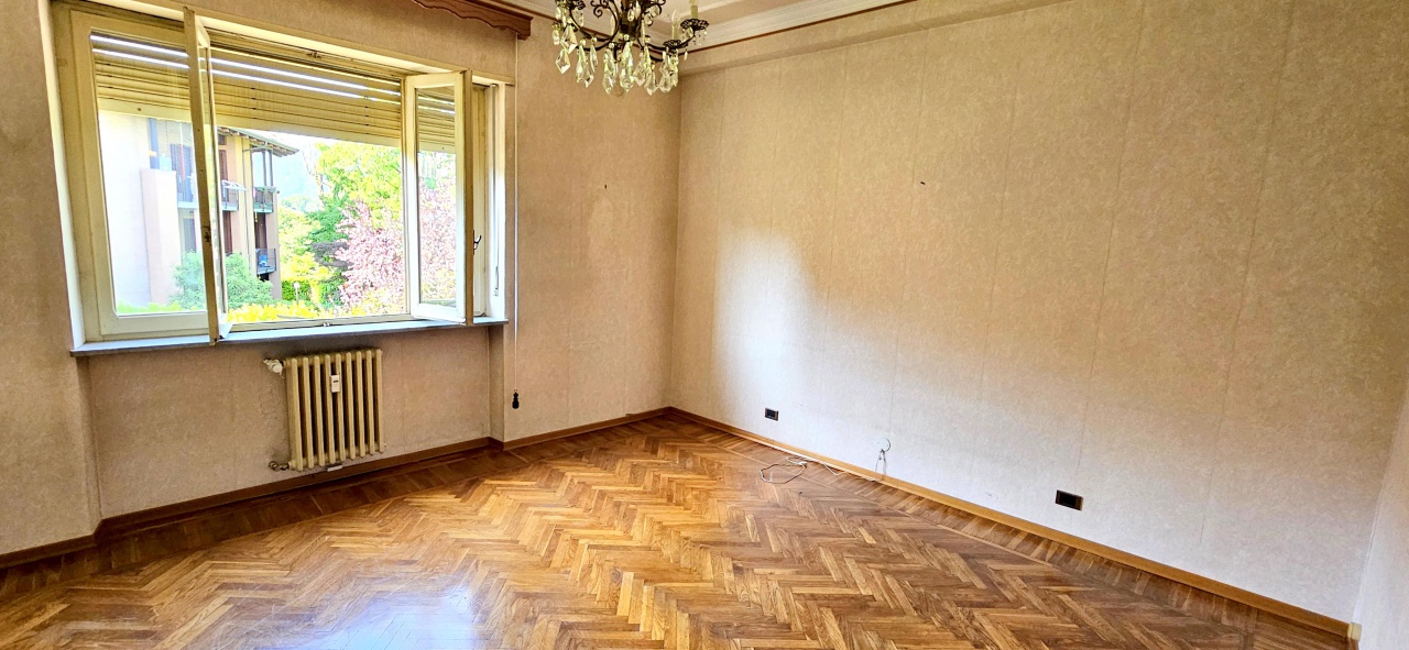Quadrilocale con box in via mazze', Chivasso