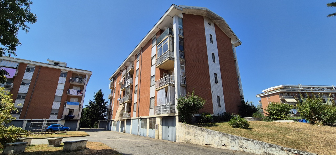 Quadrilocale in vendita in via faldella, Crescentino