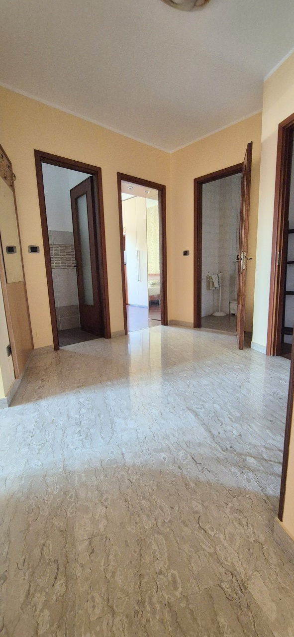Quadrilocale in vendita in via mezzano, Chivasso