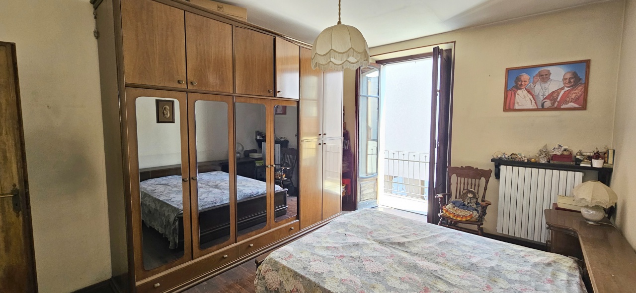 Appartamento con terrazzo in via po, Chivasso