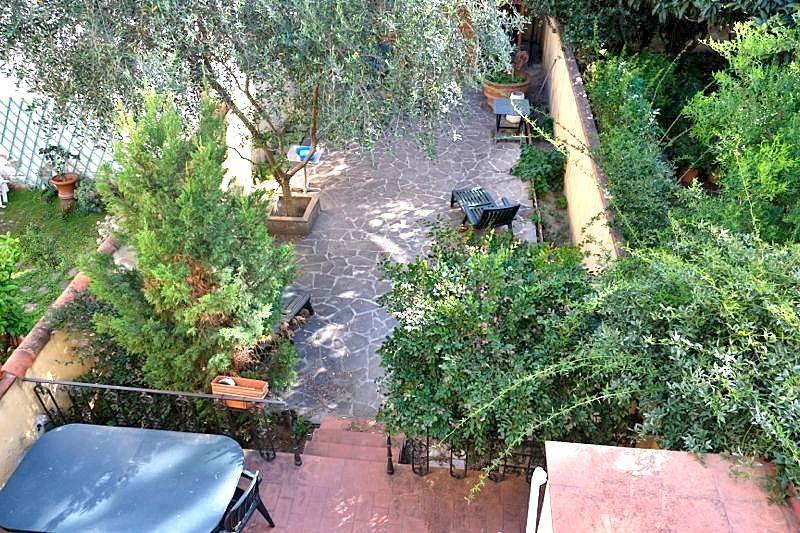 Appartamento con giardino in via delle porte nuove (pressi), Firenze