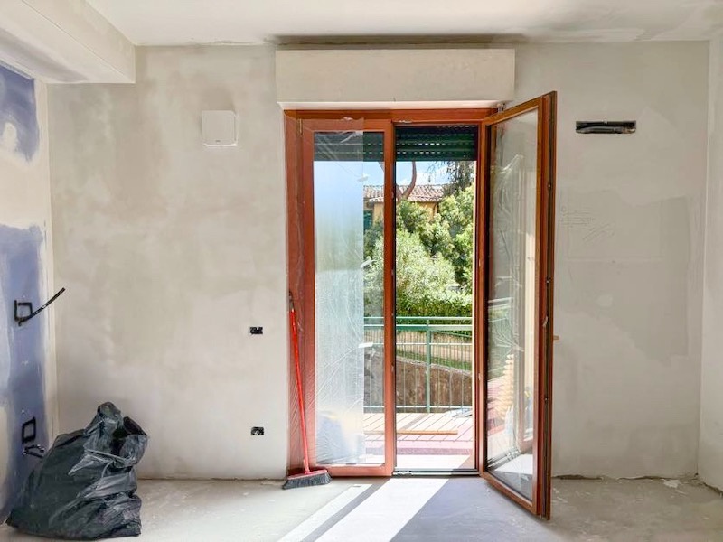 Trilocale con terrazzo in via baccio da montelupo, Scandicci