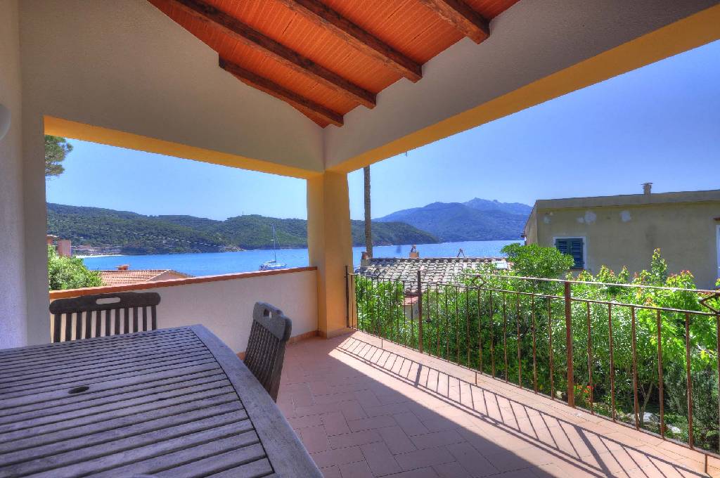 Villa con giardino in scaglieri, Portoferraio